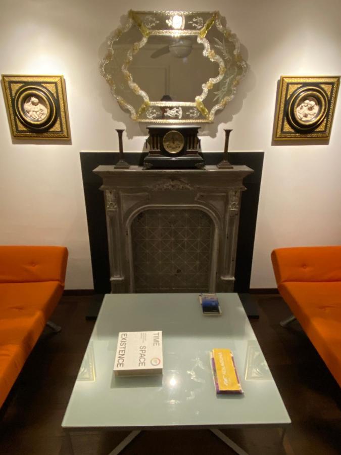 The Other Serenissima Apartment Venesia Bagian luar foto