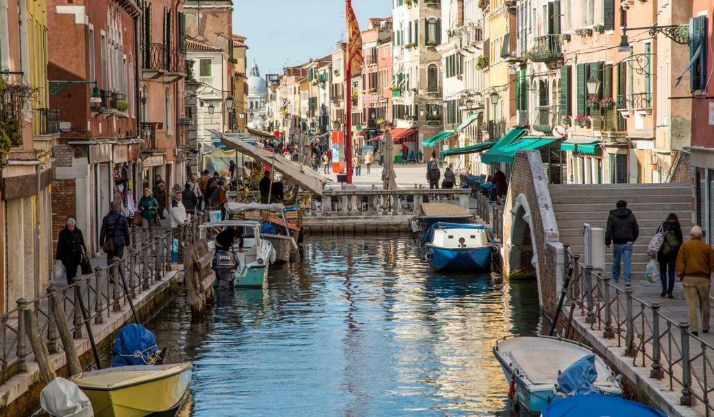 The Other Serenissima Apartment Venesia Bagian luar foto