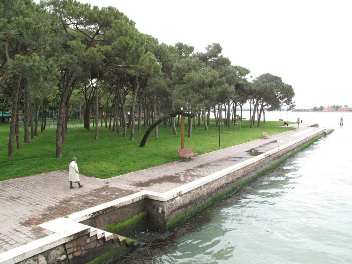 The Other Serenissima Apartment Venesia Bagian luar foto